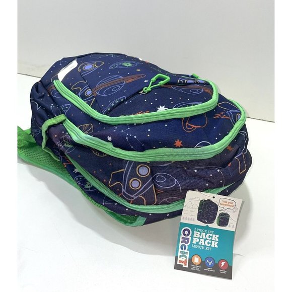 Crckt 2 Piece Set Boys Backpack & Lunch Bag Space Design With Green Lining - Picture 5 of 6